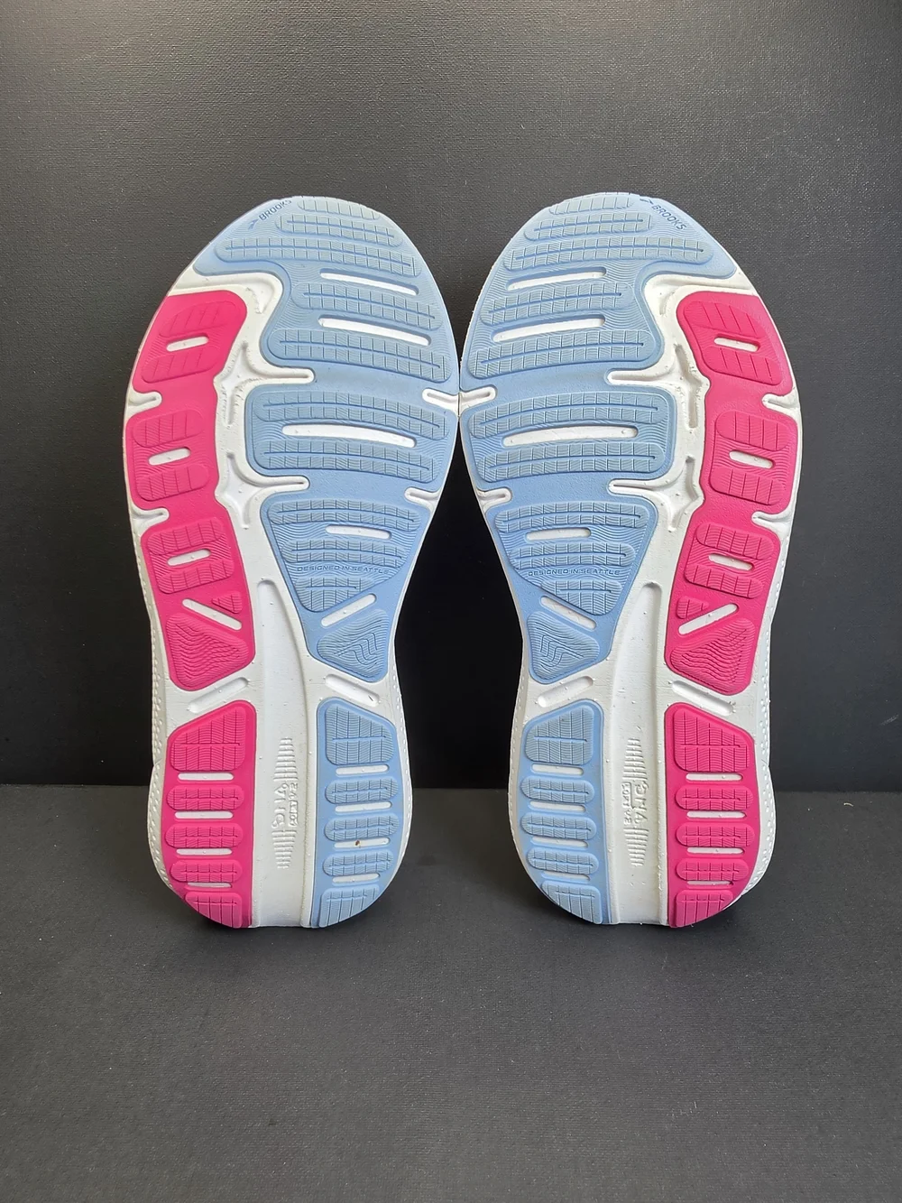 Brooks up sale